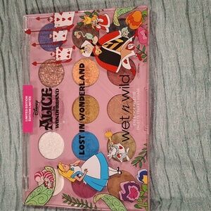 Wet N Wild alice in wonderland eye&face palette